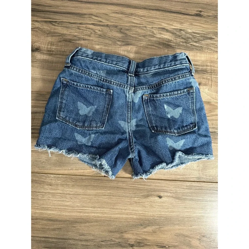 Justice Gir's Size 10 Butterfly Print Cutoff Medium Wash Distressed Jean‎ Shorts